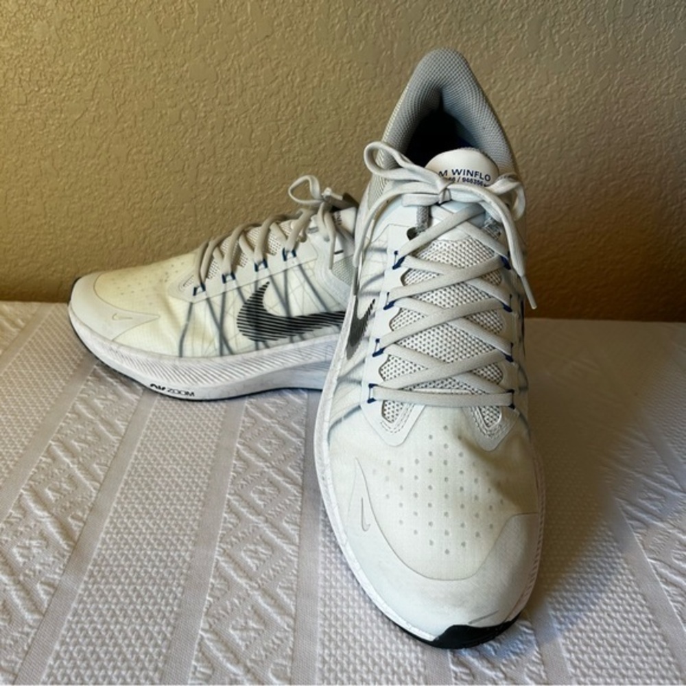 Nike White Air Zoom Winflo Running Athletic Sneakers Shoes Men’s Size 12